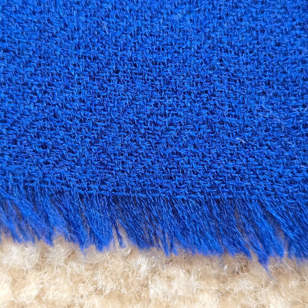 NWOT Royal Blue Cashmere Woven Scarf Lightweight Perfect - Picture 5 of 6
